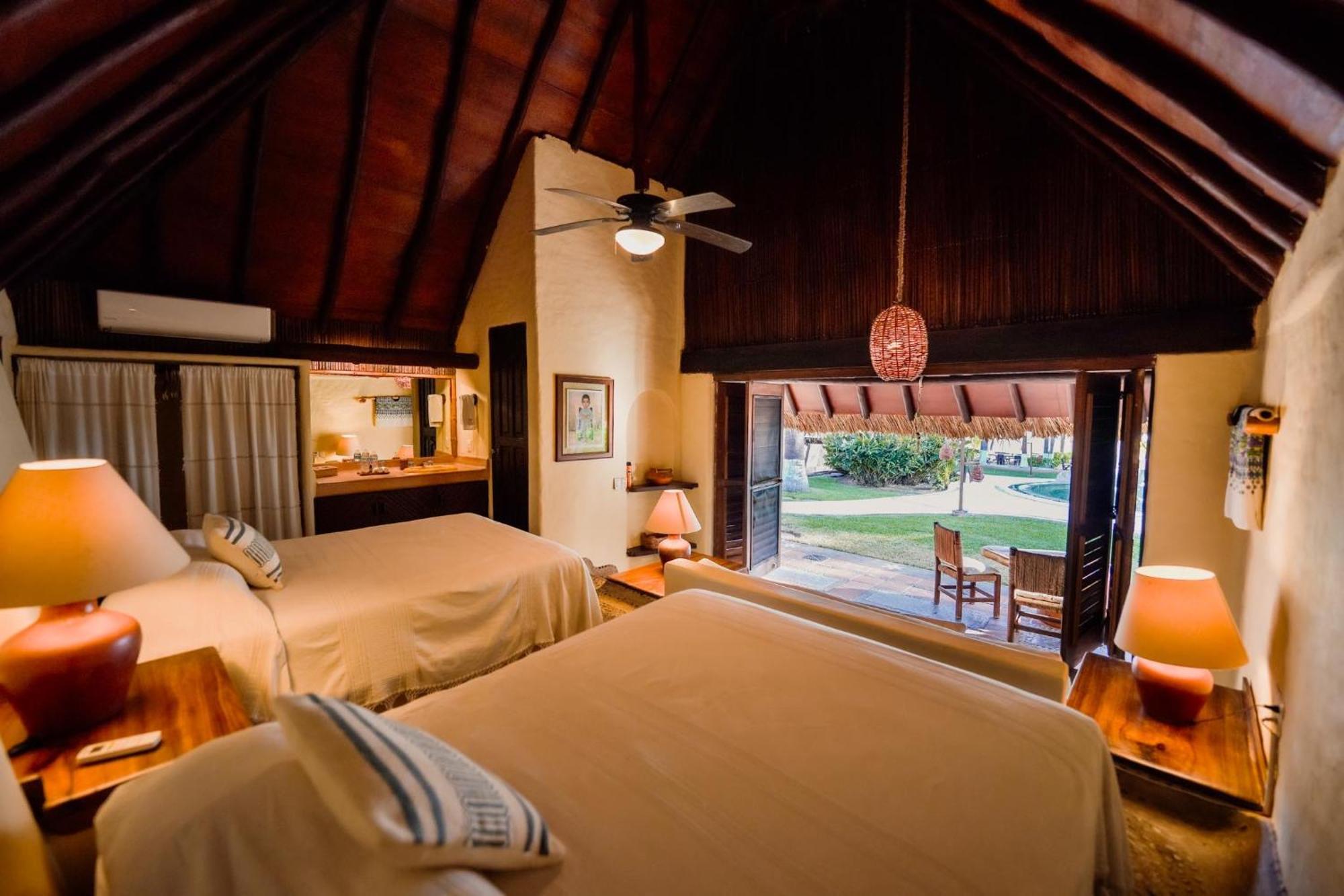 Puertas Paraiso Hotel Boutique Zihuatanejo Ngoại thất bức ảnh